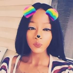 Meet your Posher, Kristashia